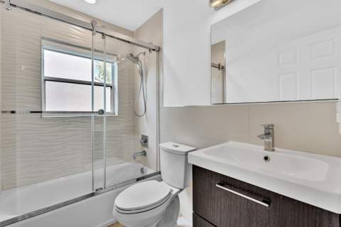 3307 SW 49th Street, Hollywood FL - photo 6 of 62