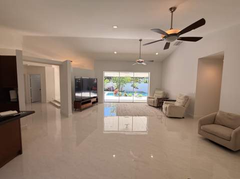 5705 NW 100th Terrace, Coral Springs FL - photo 9 of 16