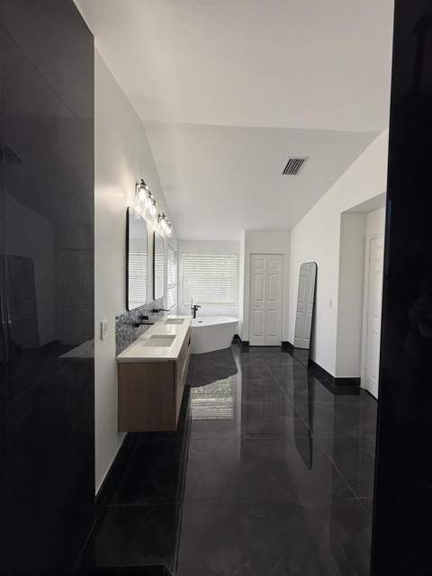 5705 NW 100th Terrace, Coral Springs FL - photo 15 of 16
