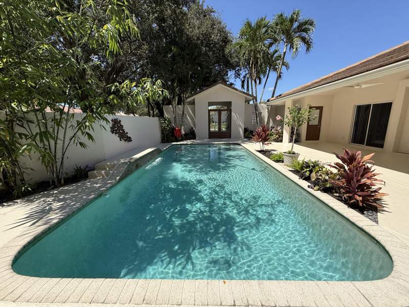 4 bedroom Single Family Residence at 5705 NW 100th Terrace, Westview Village, Coral Springs — photo 4