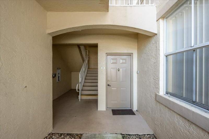 2 bedroom Condominium at 2060 Greenview Shores Boulevard #308, Arissa Place Condo, Wellington — photo 3