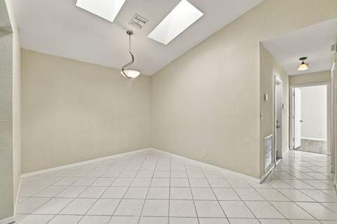 10627 NW 7th Street, Pembroke Pines FL - photo 20 of 31