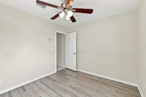 10627 NW 7th Street, Pembroke Pines FL - photo 23 of 31