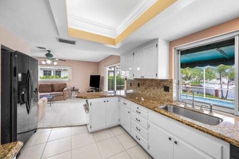 1338 Cypress Way, Boca Raton FL - photo 16 of 50