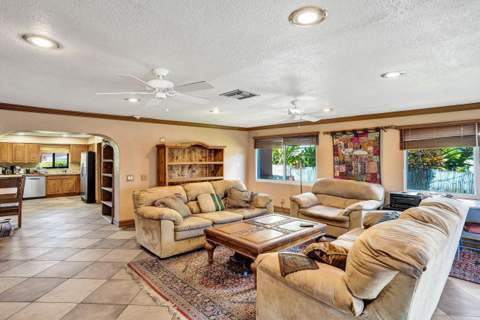 645 Ibis Drive, Delray Beach FL - photo 11 of 38