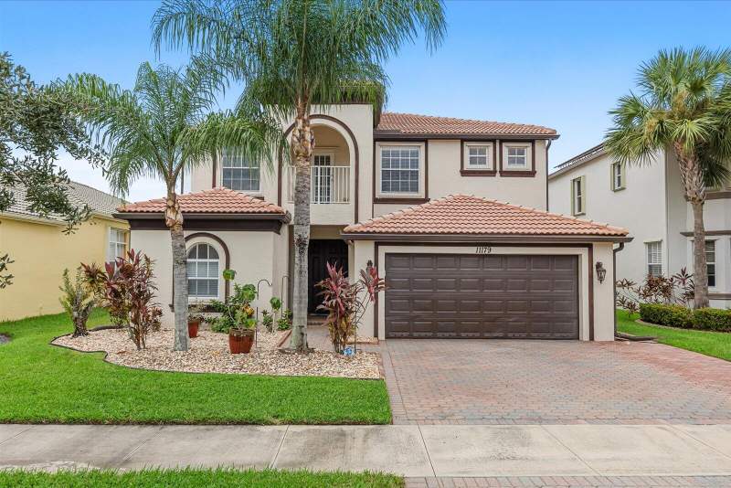 5 bedroom Single Family Residence at 11179 SW Wyndham Way, Tradition Plat No 19, Port St. Lucie — photo 4