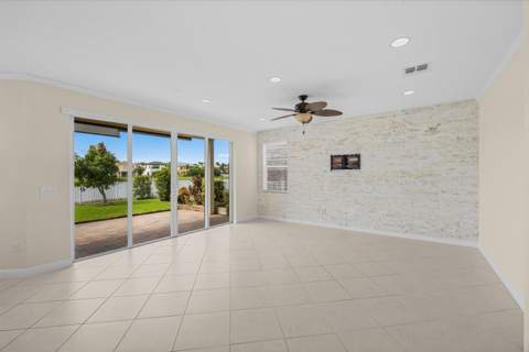 11179 SW Wyndham Way, Port St. Lucie FL - photo 15 of 73