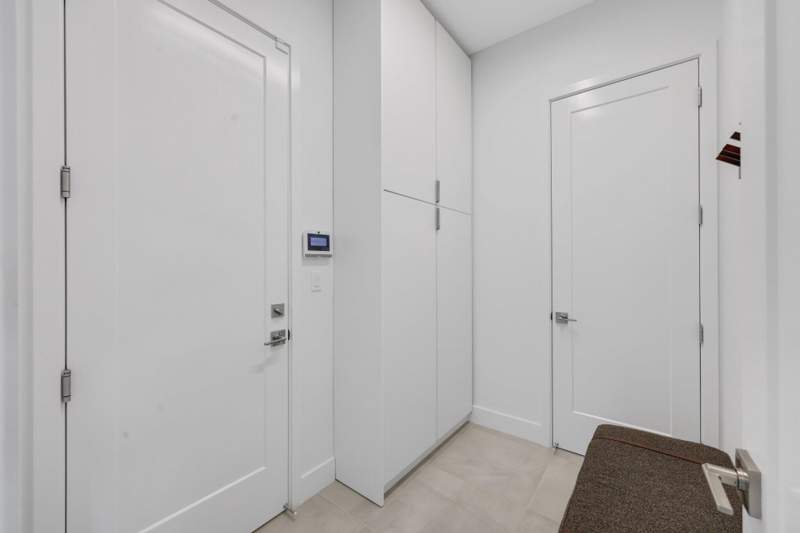 5 bedroom Single Family Residence at 9682 Juniper Bay Avenue, Johns Pud West, Boca Raton — photo 5