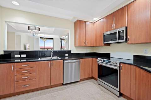 801 S Olive Avenue #601, West Palm Beach FL - photo 8 of 37