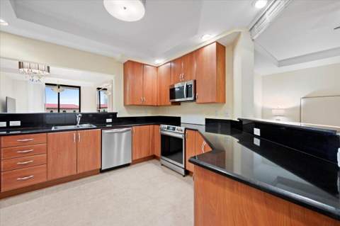801 S Olive Avenue #601, West Palm Beach FL - photo 9 of 37