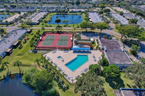 9185 Flynn Circle #3, Boca Raton FL - photo 18 of 22
