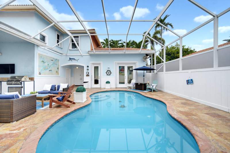 5 bedroom Single Family Residence at 11950 NW 3rd Drive, Mariners Cove, Coral Springs — photo 3