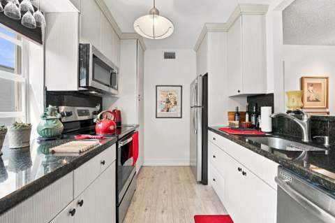 905 Normandy S, Delray Beach FL - photo 8 of 45