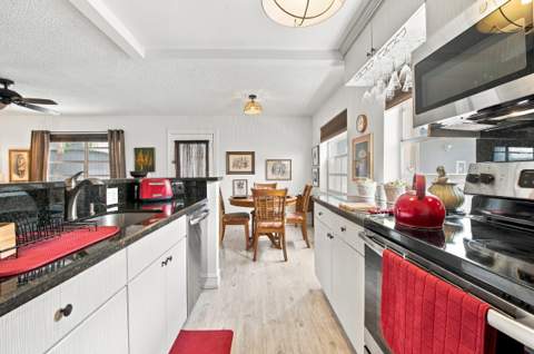 905 Normandy S, Delray Beach FL - photo 10 of 45