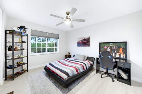 11950 NW 3rd Drive, Coral Springs FL - photo 20 of 57