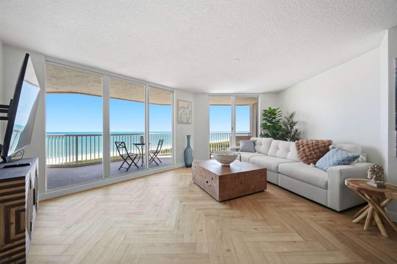 2 bedroom Condominium at 5051 N Highway #11-2, Seaward At Atlantic View Condominium, Hutchinson Island — photo 2
