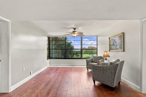1502 Whitehall Drive #305, Davie FL - photo 8 of 37