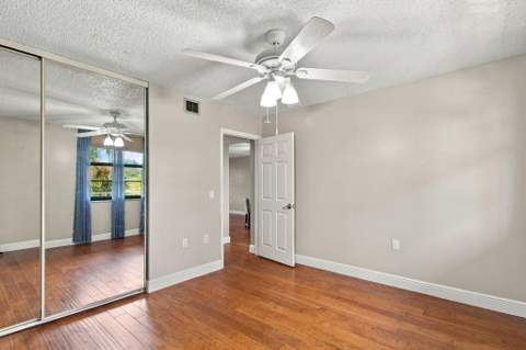 1502 Whitehall Drive #305, Davie FL - photo 16 of 37