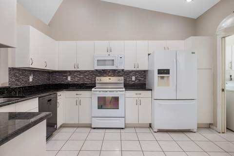 3866 SW Inwood Pines Lane, Palm City FL - photo 6 of 34