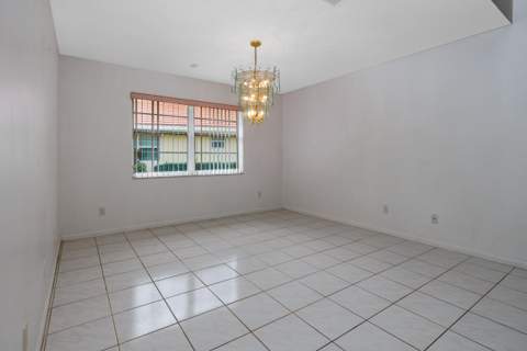 3866 SW Inwood Pines Lane, Palm City FL - photo 10 of 34