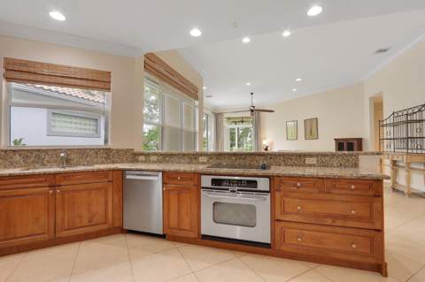 2675 Players Court, Wellington FL - photo 12 of 42