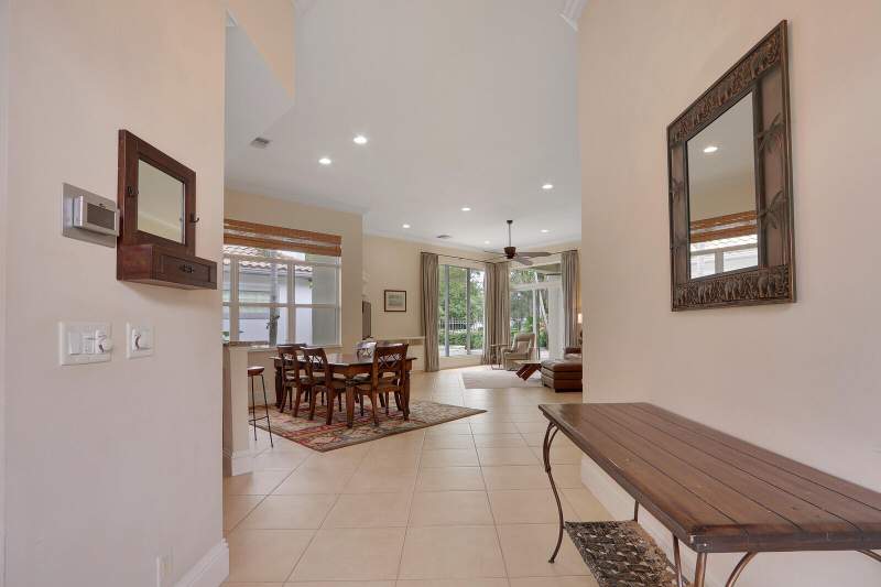 3 bedroom Single Family Residence at 2675 Players Court, Eagles Landing Of P B Polo And Country Club, Wellington — photo 4