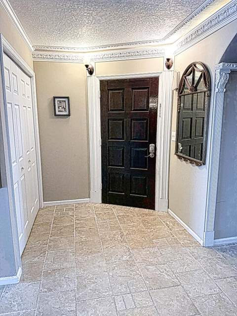 401 Lake Shore Drive #802, Lake Park FL - photo 9 of 40