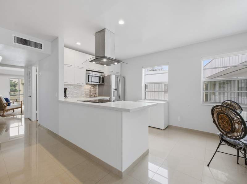 2 bedroom Condominium at 471 Capri J, Kings Point, Delray Beach — photo 4