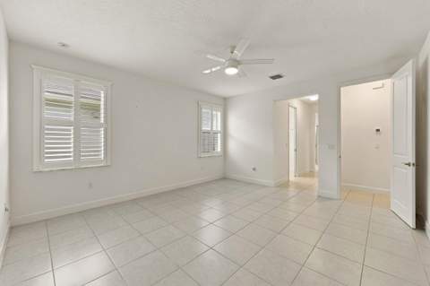 11852 SW Waterford Isle Way, Port St. Lucie FL - photo 14 of 39
