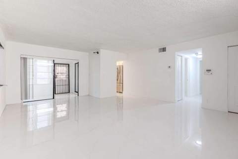 2401 NW 41st Avenue #101, Lauderhill FL - photo 6 of 16