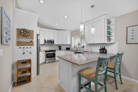 1103 Duncan Circle #201, Palm Beach Gardens FL - photo 14 of 54