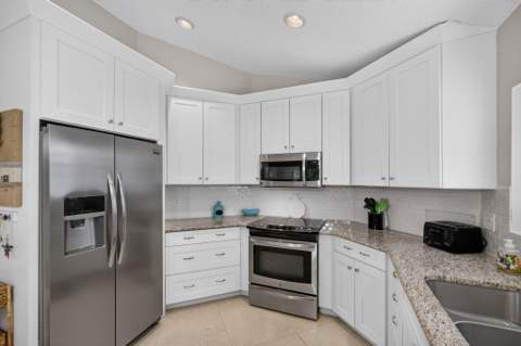 1103 Duncan Circle #201, Palm Beach Gardens FL - photo 16 of 54
