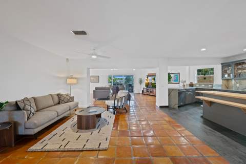 2108 NE 24th Street, Wilton Manors FL - photo 19 of 104