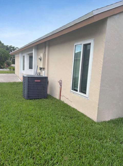 838 E Palm Run Drive, North Lauderdale FL - photo 14 of 14