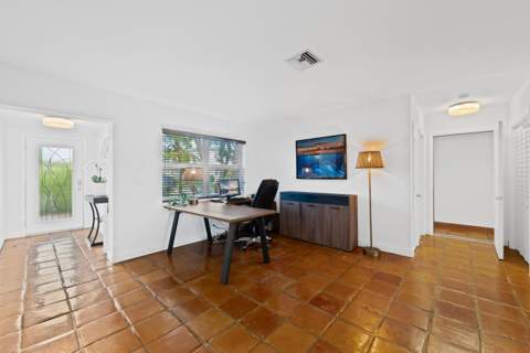 2108 NE 24th Street, Wilton Manors FL - photo 13 of 104