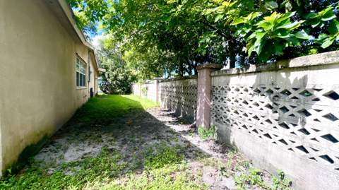 3999 NW 36th Street, Lauderdale Lakes FL - photo 24 of 25