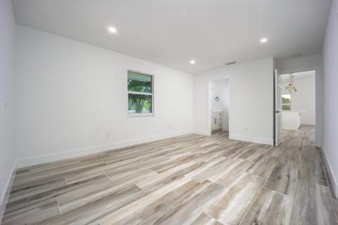1116 Hernando Street, Fort Pierce FL - photo 13 of 40