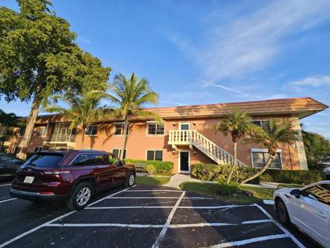 119 NE 19th Court #211G, Wilton Manors FL - photo 17 of 21
