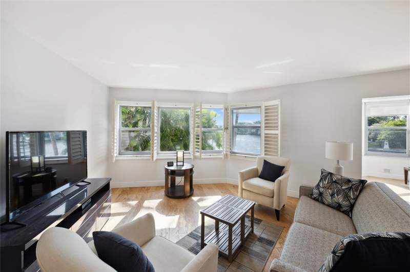 2 bedroom Condominium at 818 SE 4th Street #201, Rivercrest Condo, Fort Lauderdale — photo 5