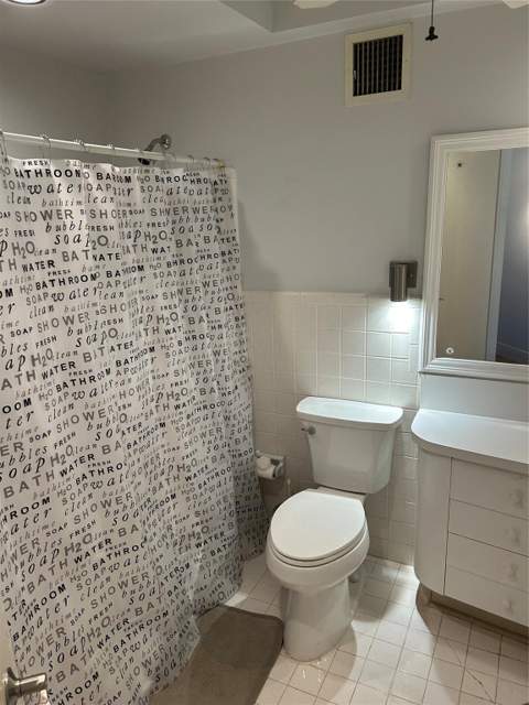 818 SE 4th Street #201, Fort Lauderdale FL - photo 24 of 33