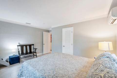 4450 NW 19th Avenue, Oakland Park FL - photo 14 of 25