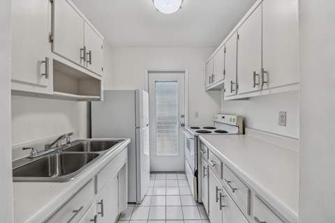 1430 Cordova Road #24D, Fort Lauderdale FL - photo 8 of 30