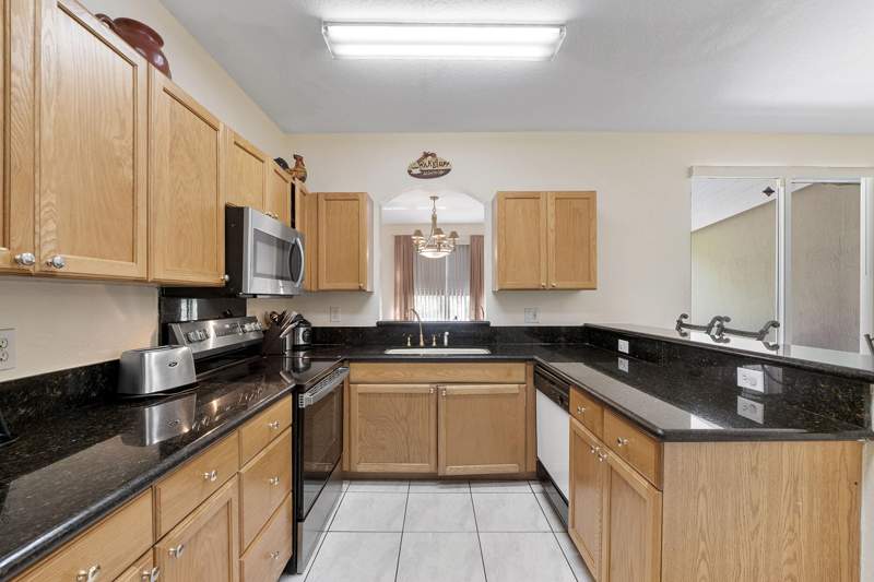3 bedroom Townhouse at 10588 NW 56th Drive, Kensington Manor, Coral Springs — photo 5