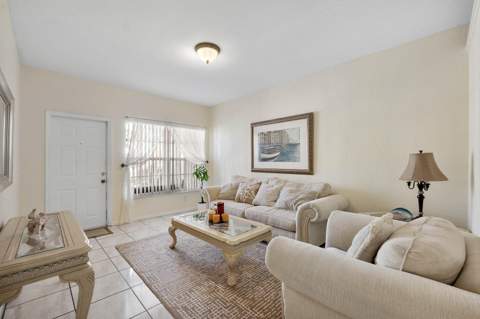 10588 NW 56th Drive, Coral Springs FL - photo 9 of 48