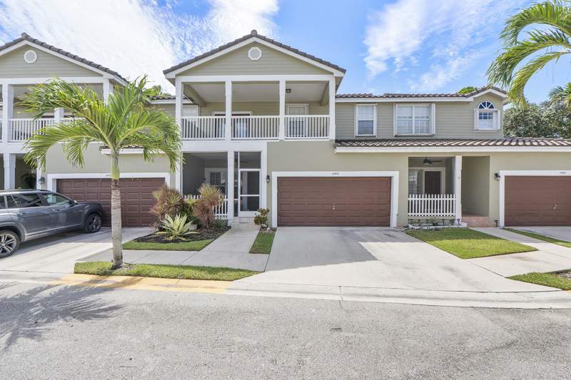 3 bedroom Townhouse at 10588 NW 56th Drive, Kensington Manor, Coral Springs — photo 2