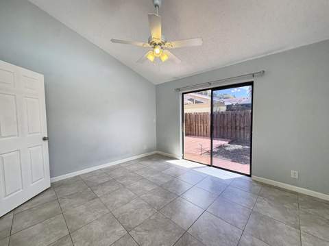 4373 Woodstock Drive #D, West Palm Beach FL - photo 13 of 14
