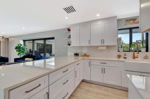 502 SW 28th Avenue, Boynton Beach FL - photo 13 of 60