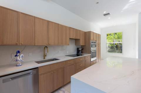 1285 Gator Trail, West Palm Beach FL - photo 9 of 46