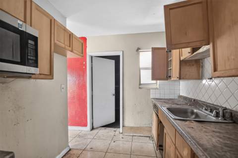 2740 NW 2nd Street, Boynton Beach FL - photo 13 of 30