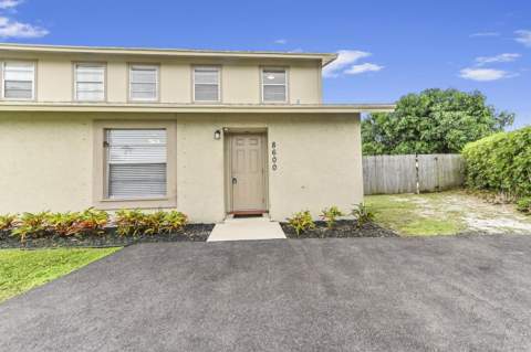 8600 Uranus Terrace, West Palm Beach FL - photo 11 of 35